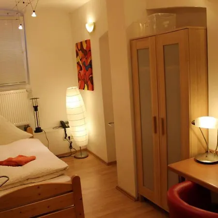 Apart Otel Budgetrooms - Souterrain-private & Kitchen