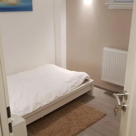 Apart Otel Budgetrooms - Souterrain-private & Kitchen
