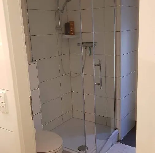 Apart-hotel Budgetrooms - Souterrain-private & Kitchen Mannheim